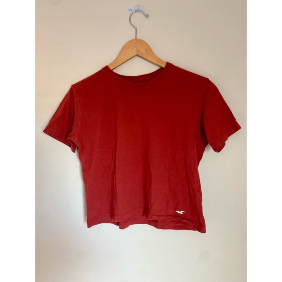 Hollister Red Crop Top - Picture 1 of 3